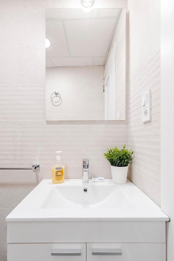Estupendo Apartamento En El Centro De マドリード エクステリア 写真